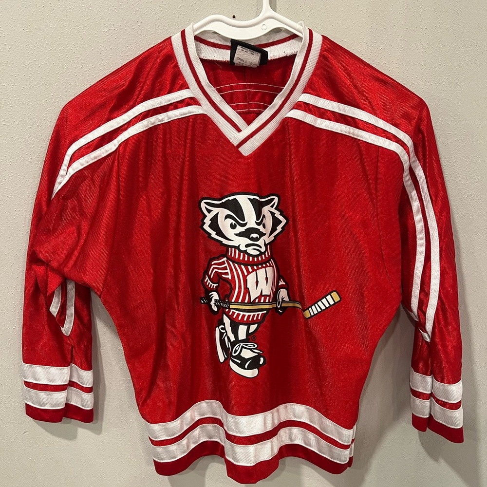 Youth vintage Wisconsin Badgers hockey jersey